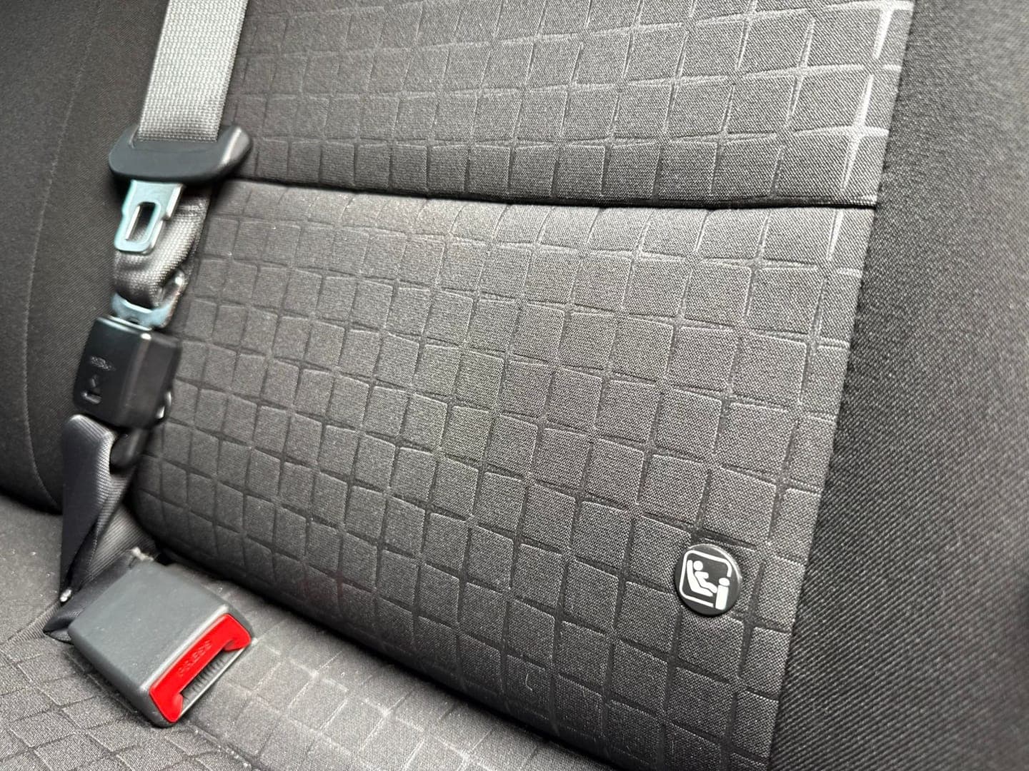 Hyundai HB20 HATCH - Miniatura 8