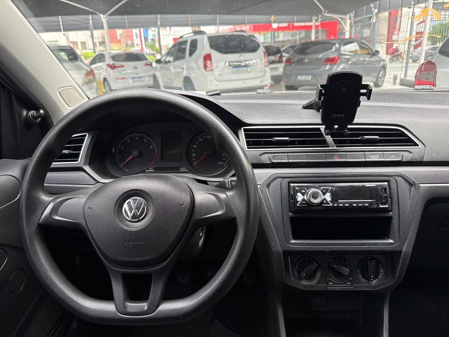 Volkswagen SAVEIRO - Miniatura 3