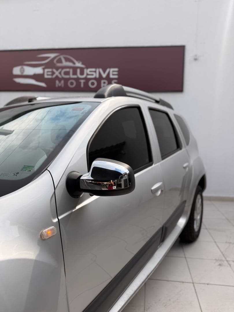 Renault DUSTER - Miniatura 9