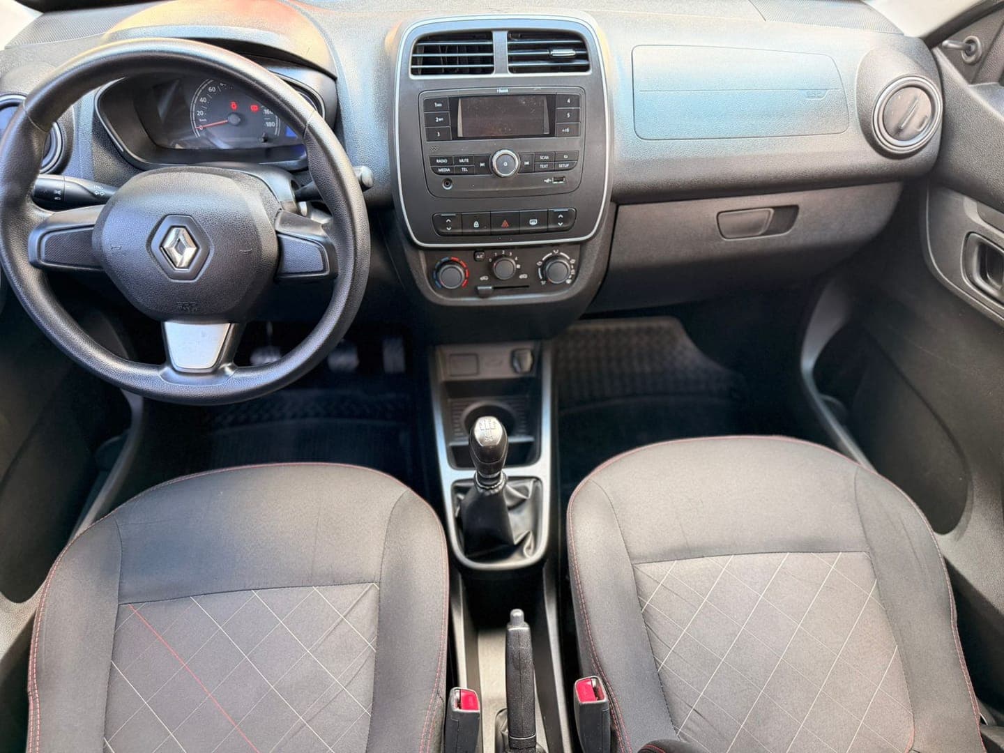 Renault KWID - Miniatura 7