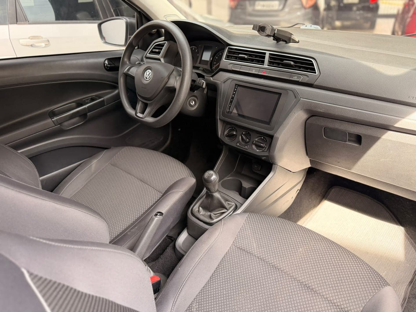 Volkswagen SAVEIRO ROBUST 1.6 - Miniatura 6