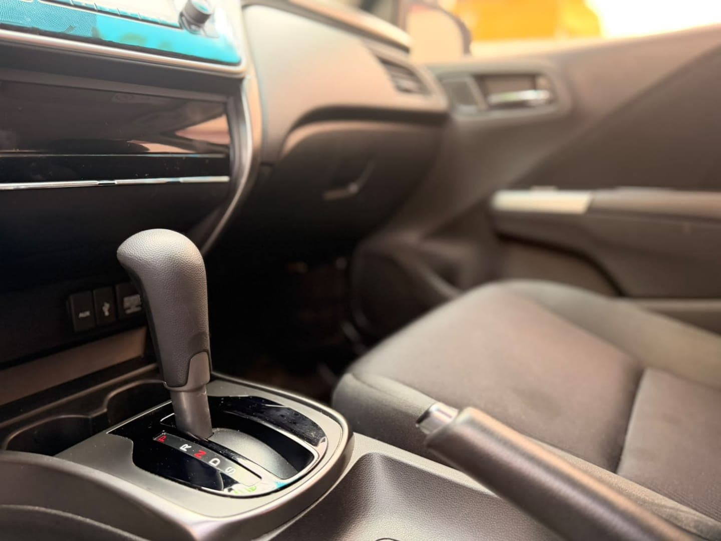 Honda CITY SEDAN  - Miniatura 4
