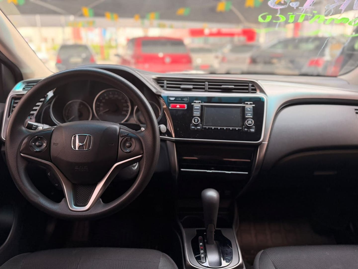 Honda CITY SEDAN  - Miniatura 3